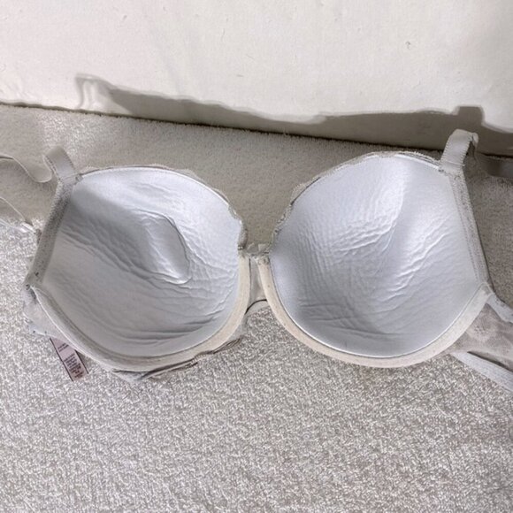 5/$25 Victoria’s Secret Light Grey Dream Angels Lined Demi Bra 34DDD/34F - Picture 7 of 13